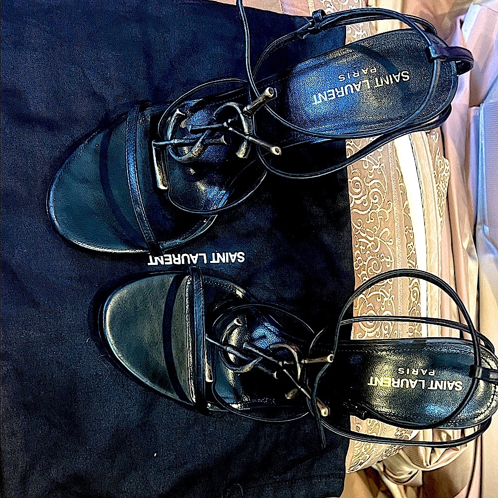💯 Authentic YSL Elegant Black Strappy sandals
